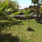 Casa El Nogal * Salas Bajas