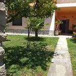 Casa El Nogal Séjour chez l'habitant Salas Bajas