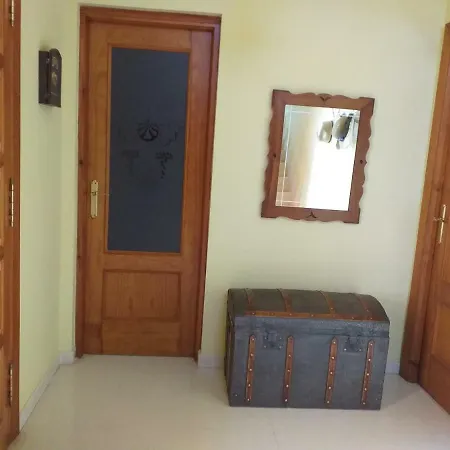 Casa El Nogal Homestay Salas Bajas