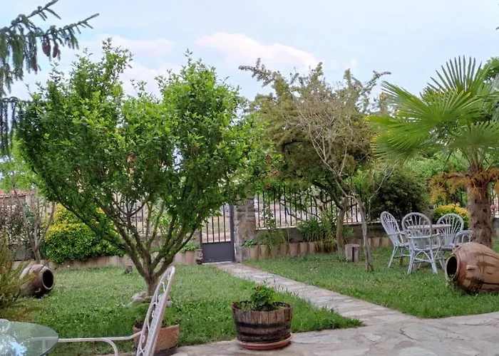 Casa El Nogal * Salas Bajas